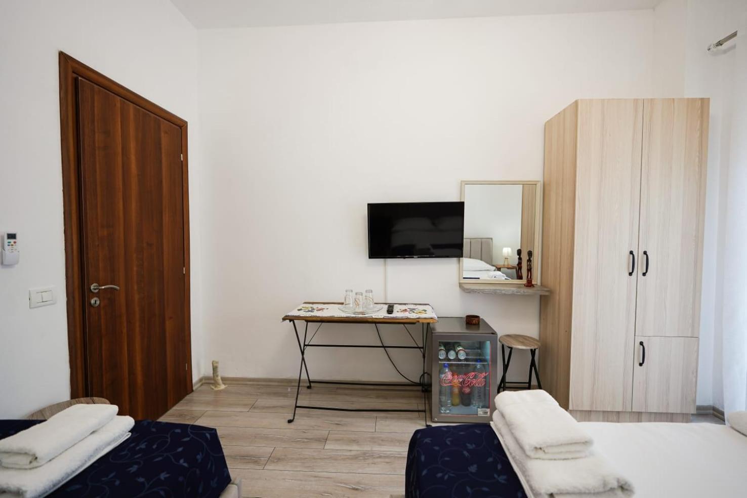 View City Apartments Gjirokastër 외부 사진