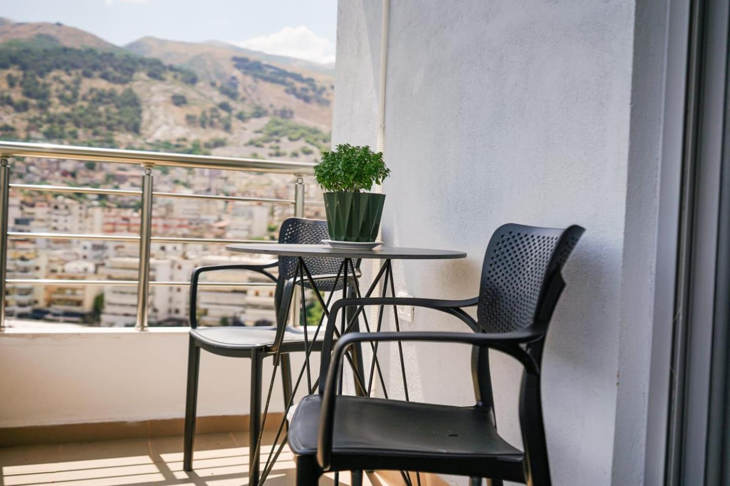 View City Apartments Gjirokastër 외부 사진